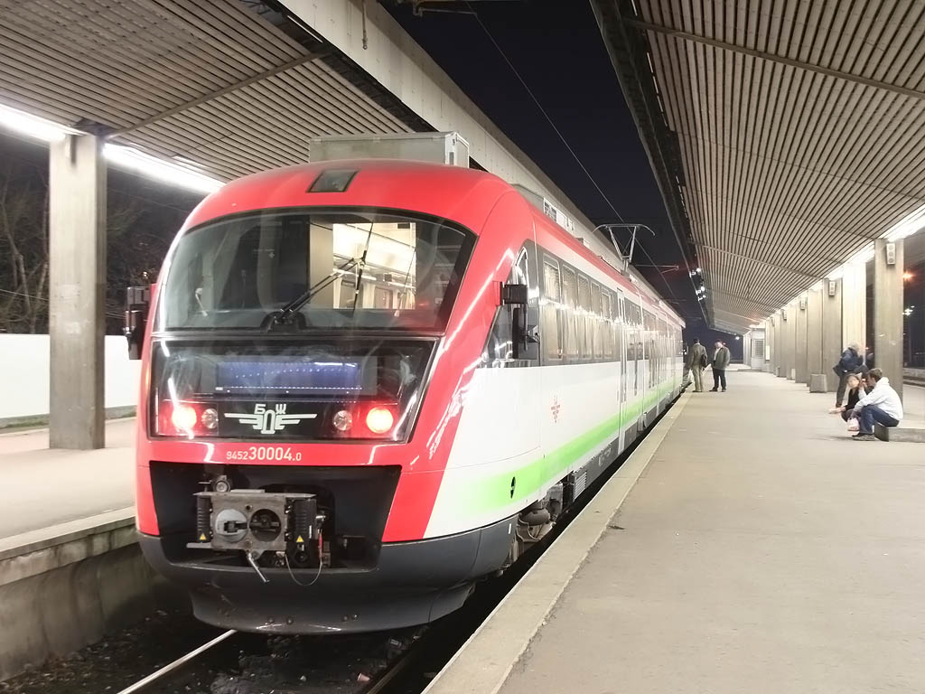 Железопътно-фериботна връзка ще свързва пристанищата на България и Турция