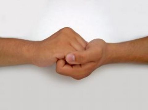 Единно звено за контакт ще улеснява връзката на бизнеса с администрацията